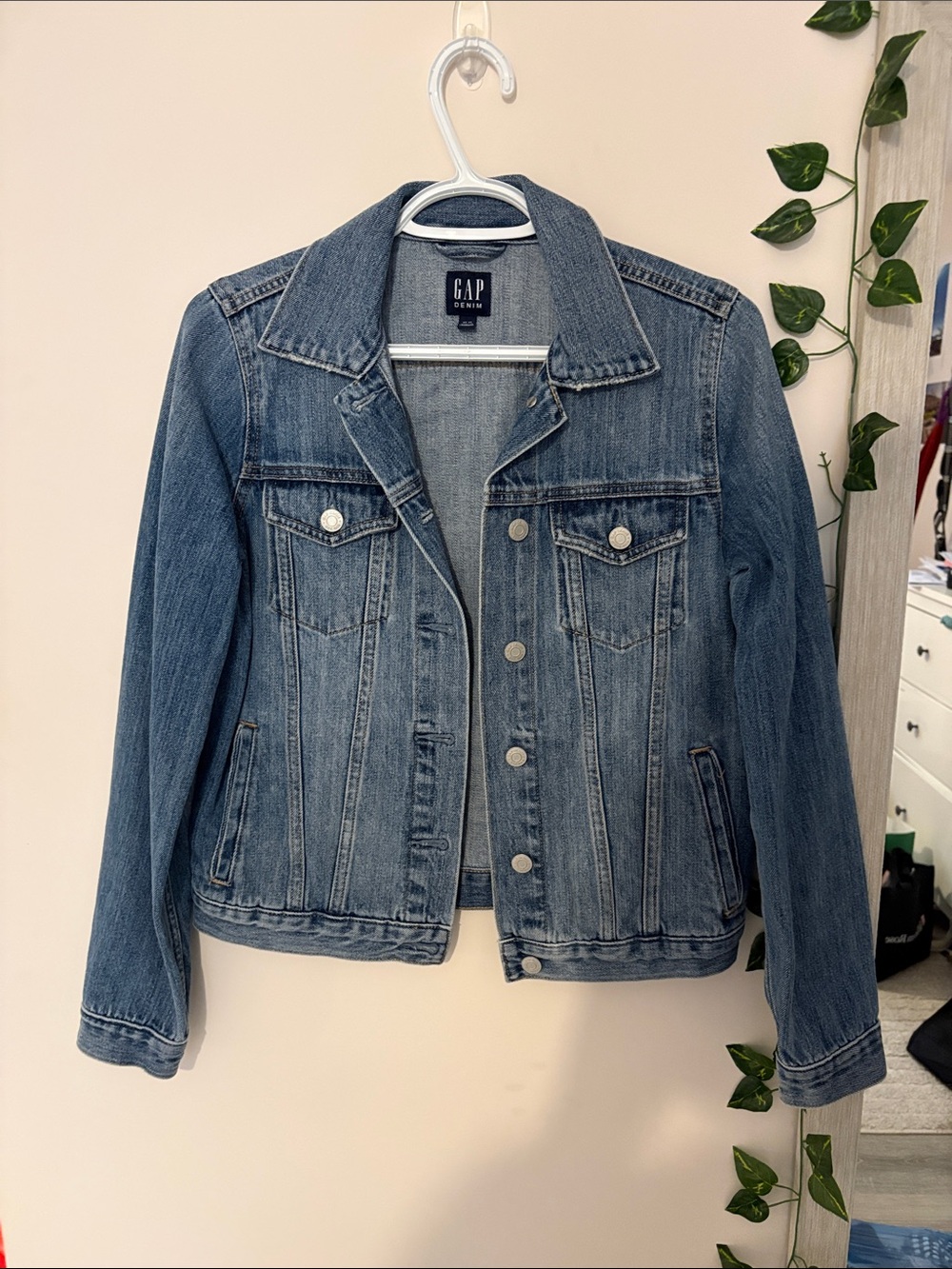 Women's Blue Denim Trucker Jacket